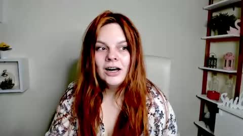 Kitten online show from June 18, 5:30 am