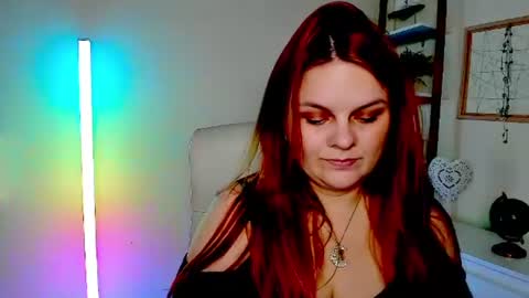 Kitten online show from July 16, 1:06 pm