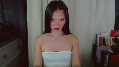 Snapshot of kitteylovesyou chatting on June 13, 12:41 am KITTY online show from June 13, 12:41 am