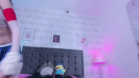Snapshot of kitticam chatting on May 13, 8:06 pm kumicatt online show from May 13, 8:06 pm