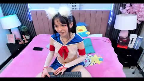 Snapshot of kitticam chatting on May 21, 7:32 pm kumicatt online show from May 21, 7:32 pm