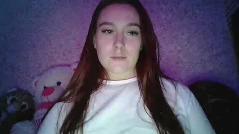 Snapshot of kitty333019 chatting on February 22, 5:24 pm kitty333019 online show from February 22, 5:24 pm