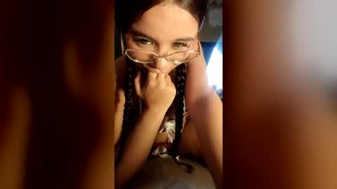 Snapshot of kitty_58 chatting on June 26, 8:46 pm kitty_58 online show from June 26, 8:46 pm
