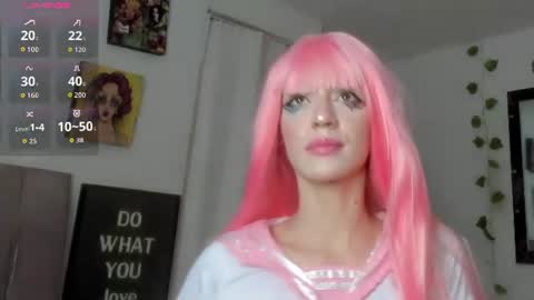  KITTY online show from July 23, 9:02 pm