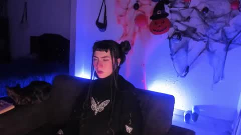 kitty__chs online show from November 16, 11:21 pm