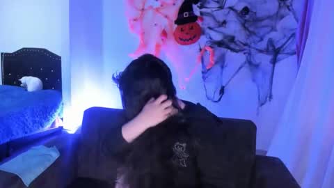 kitty__chs online show from November 20, 11:10 am