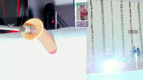 Kitty online show from April 25, 10:07 am