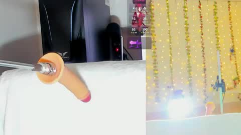 Snapshot of kitty__rosse__ chatting on June 6, 10:09 am Kitty online show from June 6, 10:09 am