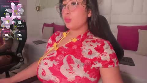 Snapshot of kitty__rouse chatting on June 10, 7:07 am Kitty online show from June 10, 7:07 am