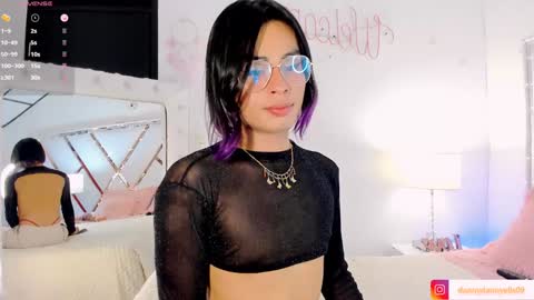 Snapshot of kitty__sexy_ chatting on January 5, 4:36 am dann online show from January 5, 4:36 am