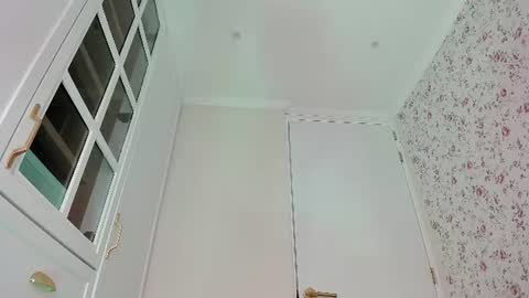 Snapshot of kitty__sophie chatting on July 5, 5:31 pm sophie online show from July 5, 5:31 pm