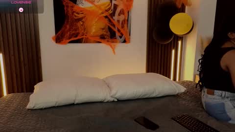 Kitty Bombon online show from November 1, 5:59 pm