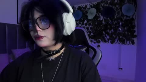 Snapshot of kitty_gang chatting on July 14, 12:46 am Camila online show from July 14, 12:46 am