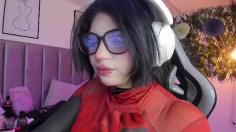 Snapshot of kitty_gang chatting on August 2, 12:20 am Camila online show from August 2, 12:20 am