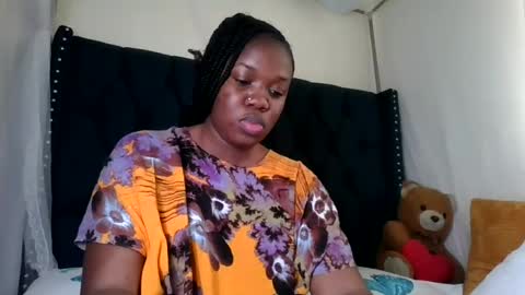 Snapshot of kitty_kerry chatting on June 22, 8:00 am kitty_kerry online show from June 22, 8:00 am