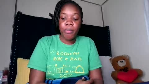 Snapshot of kitty_kerry chatting on June 25, 2:22 am kitty_kerry online show from June 25, 2:22 am