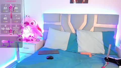 kitty_love01 online show from November 6, 12:39 pm