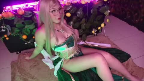 Kitty online show from May 5, 2:19 am