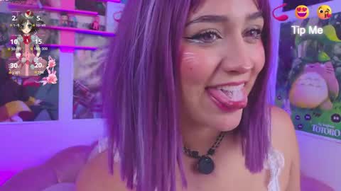 Snapshot of kitty_niki chatting on May 28, 10:18 pm Nicol Gomez online show from May 28, 10:18 pm
