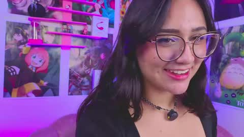 Snapshot of kitty_niki chatting on May 30, 11:46 pm Nicol Gomez online show from May 30, 11:46 pm