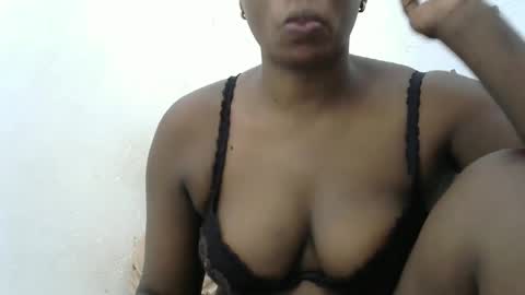 Snapshot of kitty_super chatting on January 11, 10:51 am kitty_super online show from January 11, 10:51 am