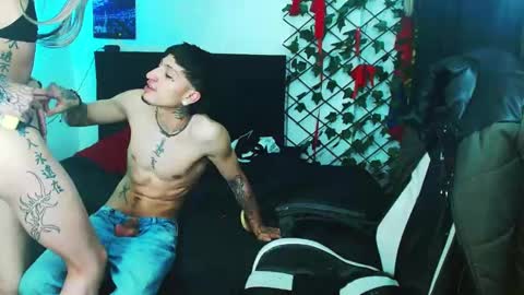 kitty_vaal online show from October 3, 4:09 am