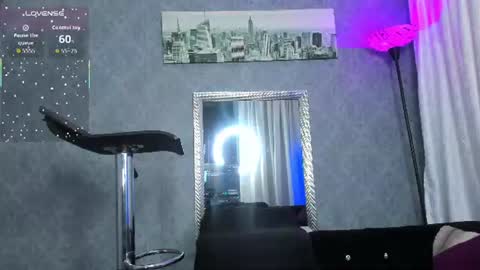 Snapshot of kitty_wichis chatting on June 12, 6:01 am Kendall Saray online show from June 12, 6:01 am
