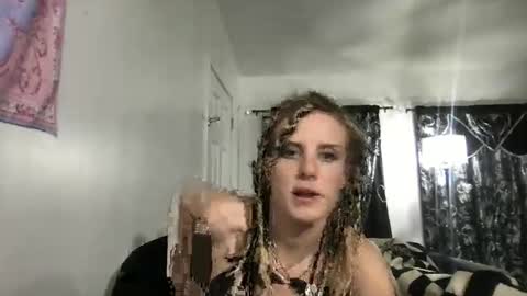 kittycatkendra online show from February 23, 6:39 am