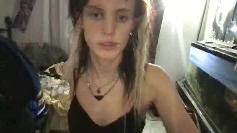 kittycatkendra online show from February 26, 10:04 am