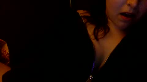 kitty online show from November 27, 8:33 pm