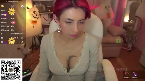 Snapshot of kittygrey chatting on October 24, 8:38 pm Samantha Grey online show from October 24, 8:38 pm