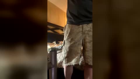 Snapshot of kittykatwittats chatting on December 18, 4:07 am kittykatwittats online show from December 18, 4:07 am