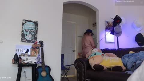 Snapshot of kittykay86 chatting on February 26, 3:19 pm Bella Blue BBW online show from February 26, 3:19 pm