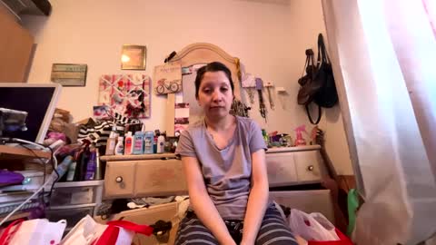 kittyluvx online show from February 17, 5:10 pm