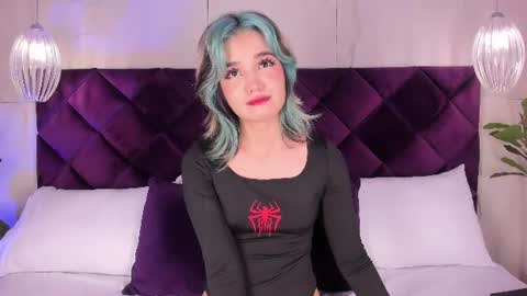 Kitty online show from June 22, 12:13 pm
