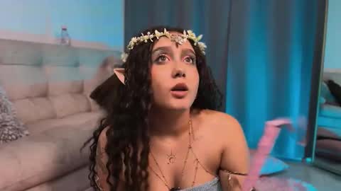 Sophie online show from October 30, 5:42 am