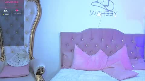 Kitty  online show from September 17, 12:07 pm