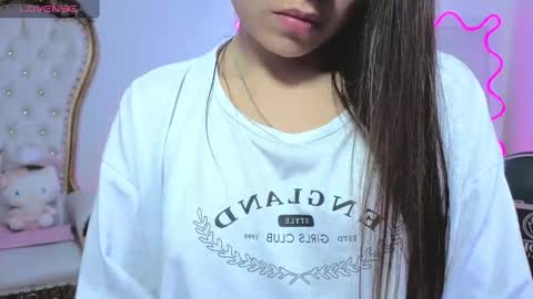 Kitty  online show from September 18, 11:56 am