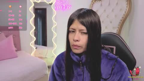 Kitty  online show from November 13, 11:42 am