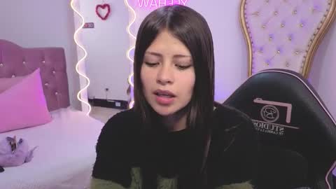 Kitty  online show from November 24, 7:02 pm