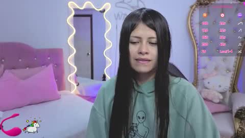 Kitty  online show from November 25, 11:43 am