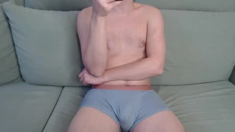 Snapshot of kittysweety_alex1 chatting on November 26, 11:11 am kittysweety_alex1 online show from November 26, 11:11 am