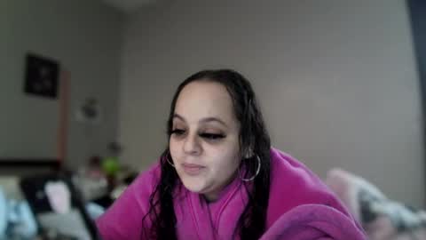 Snapshot of kittyxxx93 chatting on November 2, 6:54 pm Slutty Puerto Rican xxx Latina online show from November 2, 6:54 pm