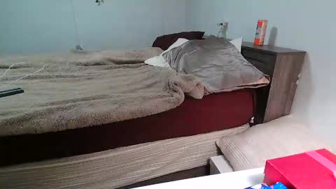 Snapshot of kittyymaze chatting on December 22, 1:08 pm Kittyymaze online show from December 22, 1:08 pm