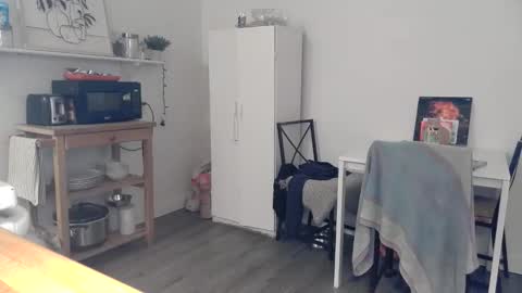 Snapshot of kittyymaze chatting on January 13, 12:43 pm Kittyymaze online show from January 13, 12:43 pm