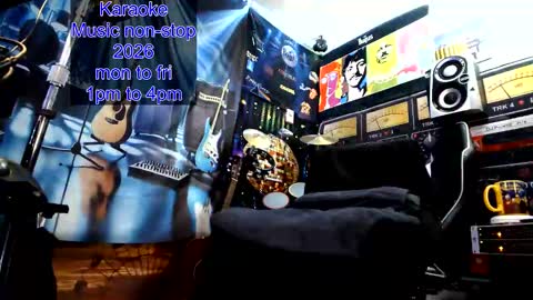 kiveuxmakeu online show from January 9, 5:59 pm