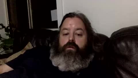 Kiwiabroad online show from November 25, 2:28 pm