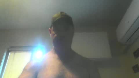 Snapshot of kiwiguy19773 chatting on December 22, 12:07 am kiwiguy19773 online show from December 22, 12:07 am