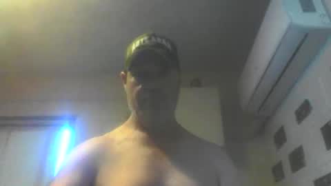 Snapshot of kiwiguy19773 chatting on January 9, 6:16 am kiwiguy19773 online show from January 9, 6:16 am
