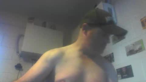 kiwiguy19773 online show from May 17, 9:00 pm